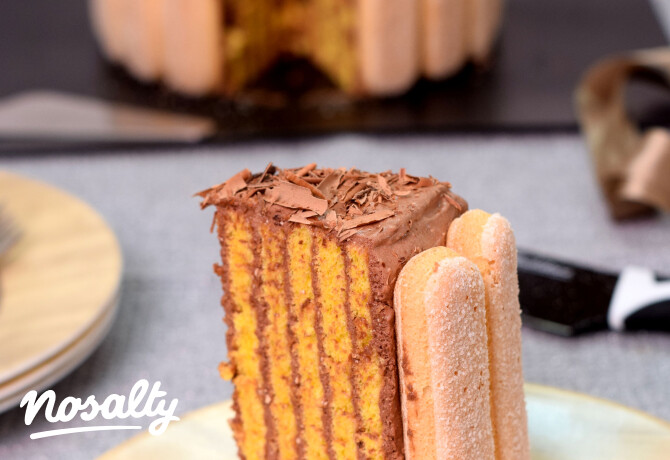 Függőleges rétegű oszlopos torta