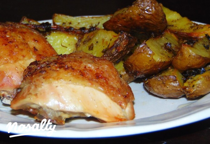 Fokhagymás-chilis csirke steak burgonyával székely módra