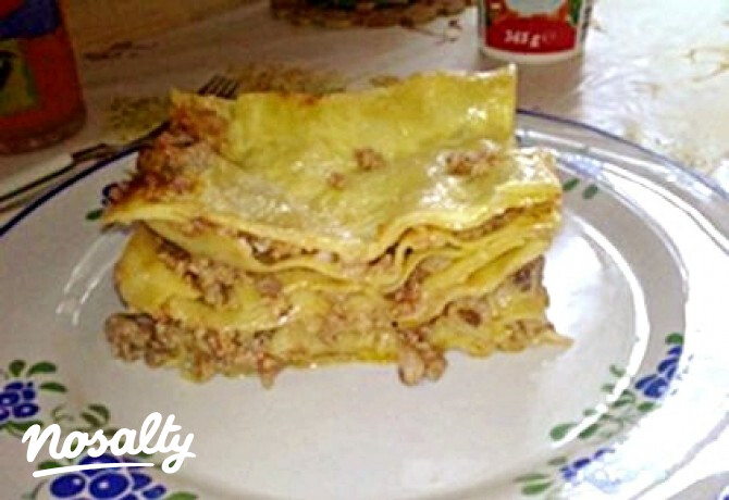 Kolbászos-húsos lasagne