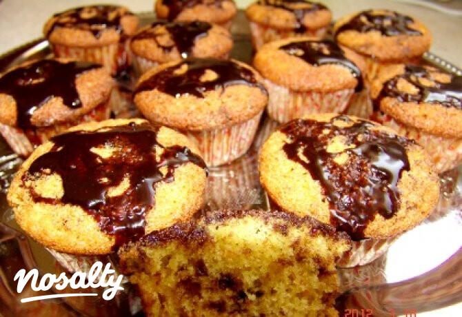 Kandírozott narancsos muffin