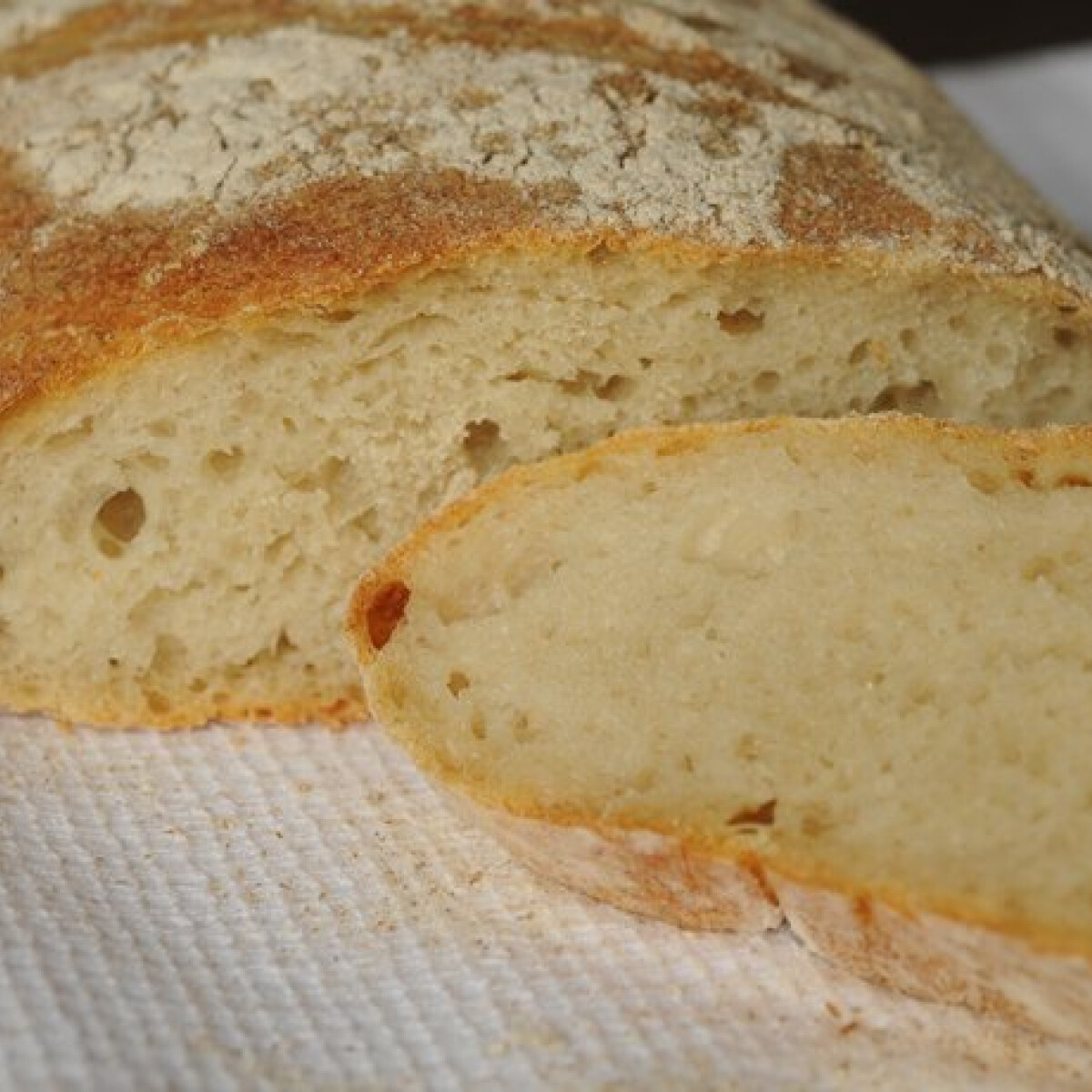 Ezen a képen: Kovászos kenyér