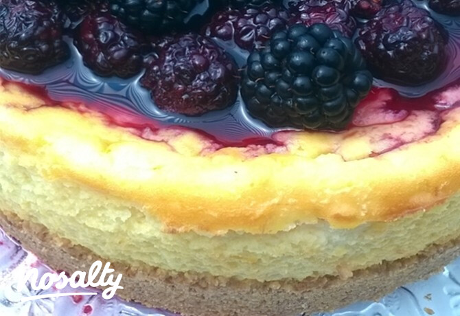 Vaníliás sajttorta szederrel