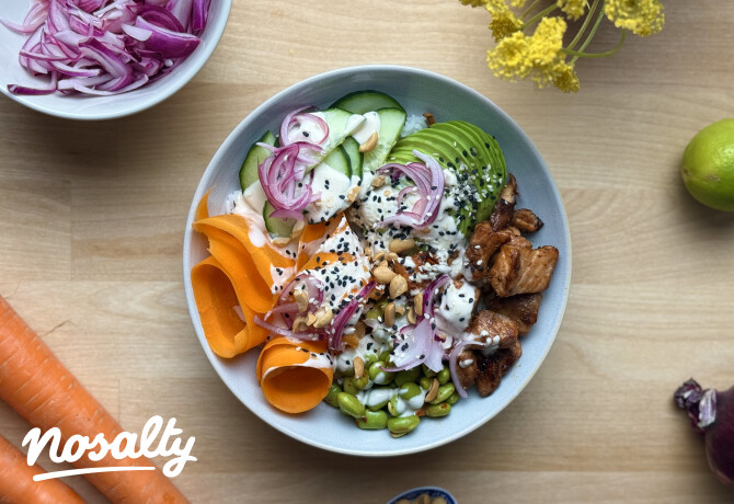 Nyári poke bowl