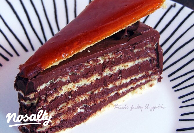 Dobos-torta a The Cake Factory-tól