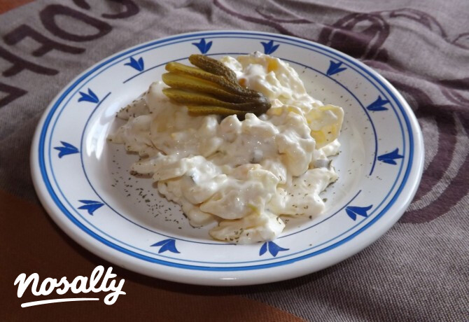 Krumplisaláta savanyú uborkával