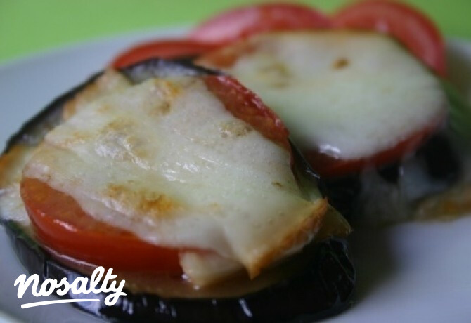 Mozzarellás sült padlizsán