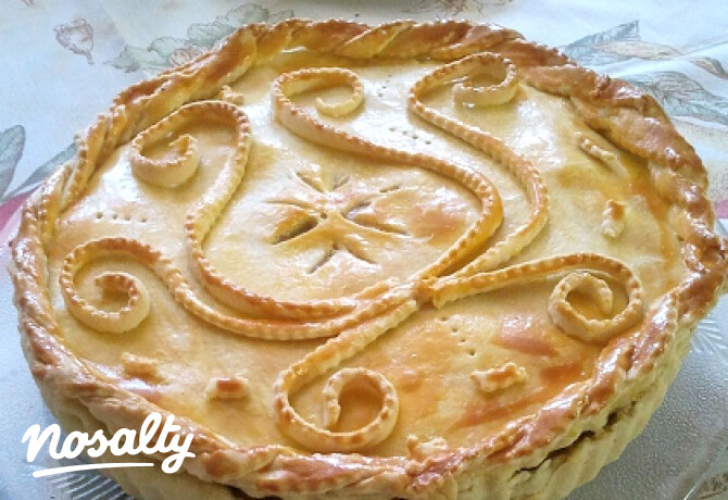 Zöldséges-húsos pite