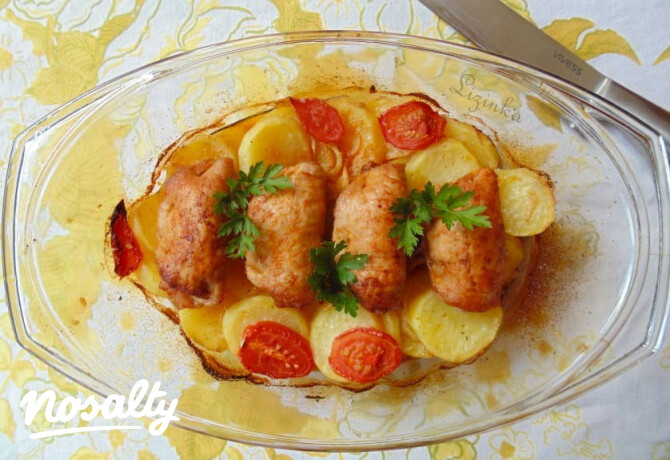 Kolbászkrémes karaj-puffancs hagymásburgonya-ágyon