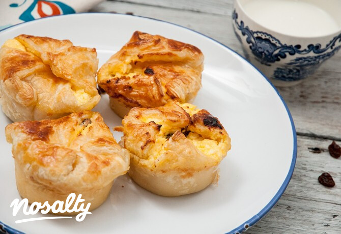 Túrós batyu muffinsütőben készítve