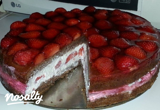 Epertorta mézes mascarponés krémmel