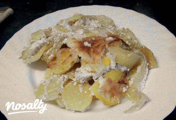 Krumplival rakott hús