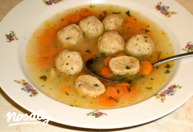 Fűszeres gombócleves