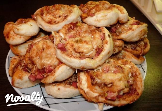 Gazdag pizzás csiga