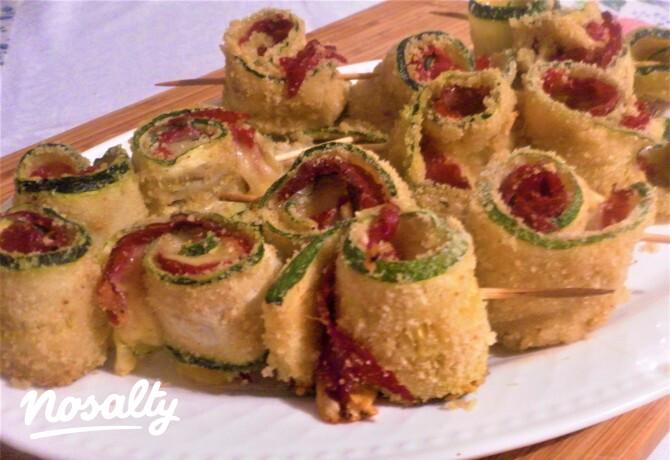Ezen a képen: Mediterrán cukkinitekercs