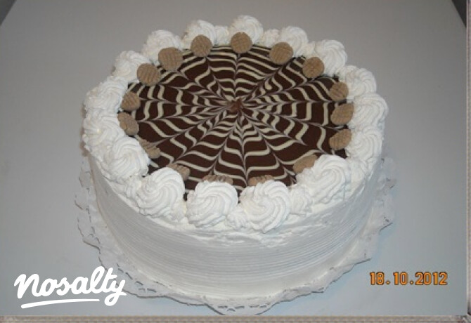 Gesztenyés tejszíntorta