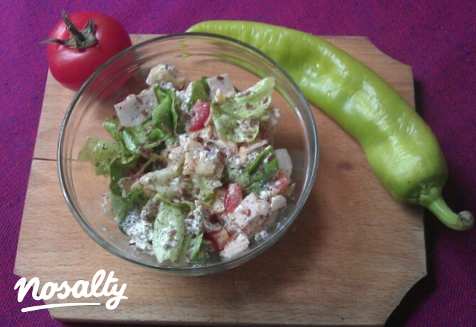 Vegyes saláta kapros túróval