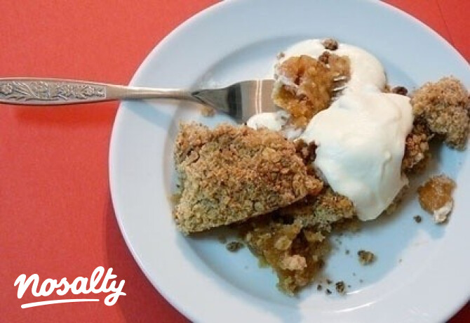 Almás Brown Betty