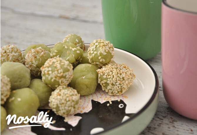 Matcha mochi