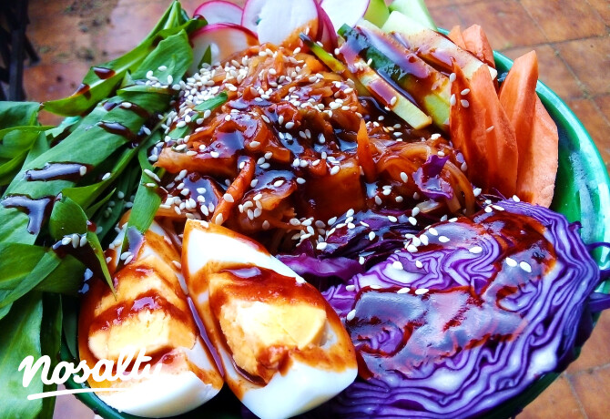 Bibim goksu - koreai hideg kimchis tésztasaláta