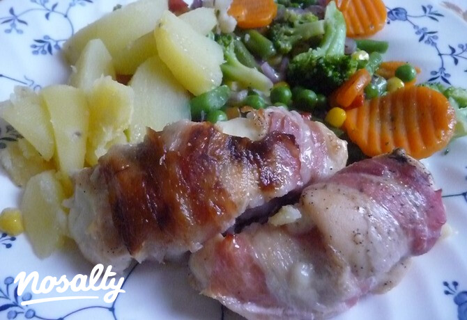 Baconös-sajtos csirke ahogy zsuzsa készíti