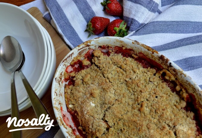 Epres-rebarbarás crumble