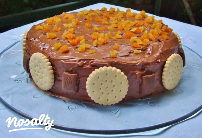 Sárgabarackos-kekszes torta