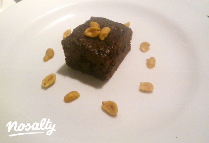 Brownie mogyoróval cukor nélkül