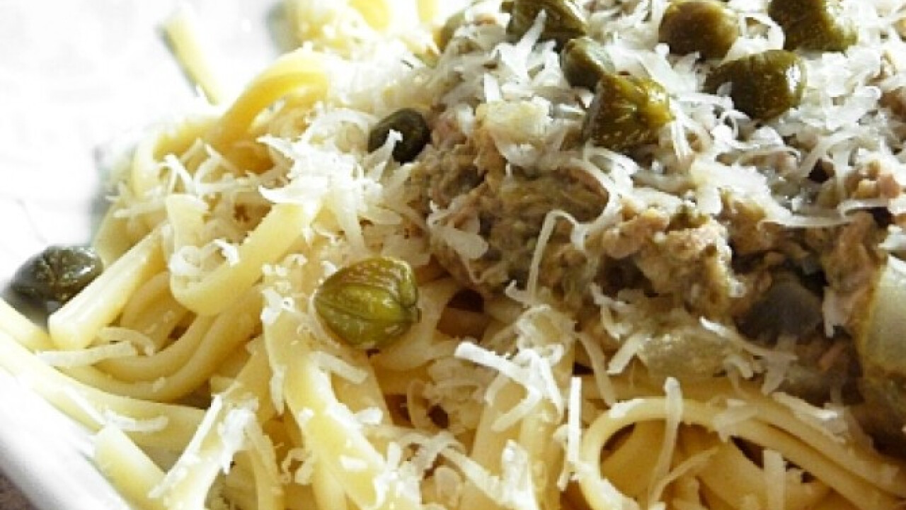Pikáns szardíniás spagetti