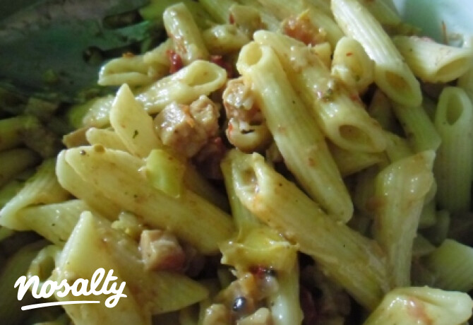 Sütőtökös-sonkás penne