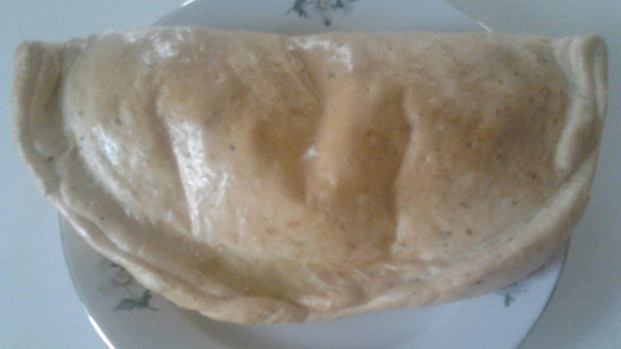 Darált húsos calzone