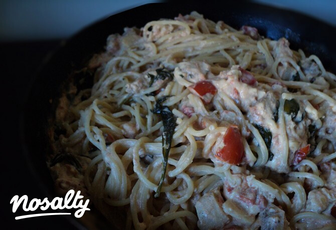 Baconös-csirkés spagetti