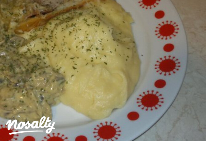 Szűzpecsenye leveles tésztában camembert-rel