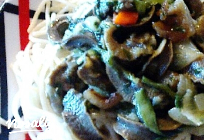Éticsigás-hagymás spagetti
