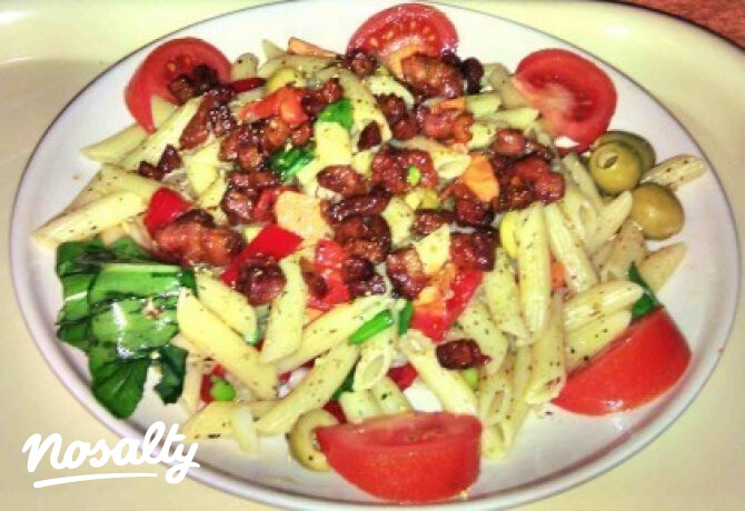 Penne pirított baconnel