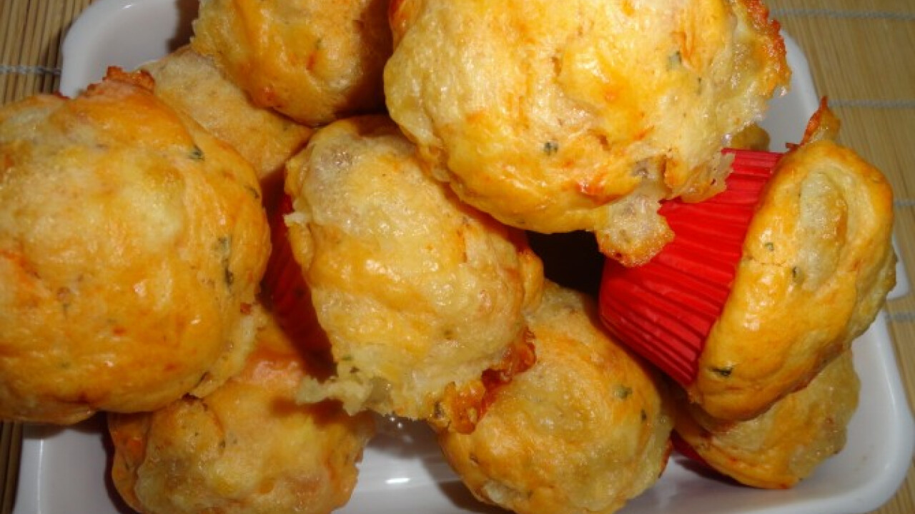 Mediterrán paradicsomos-mozzarellás muffin