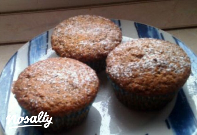 Mákos muffin almával