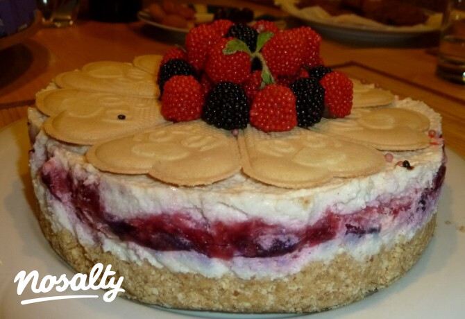 Málnás mascarpone torta sütés nélkül