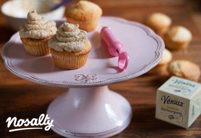 Ezen a képen: Aranygaluska muffin Vénusztól