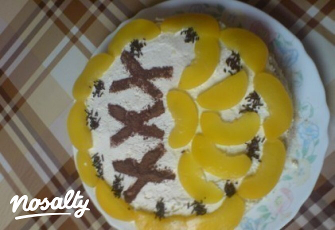 Tejszínes barackos torta
