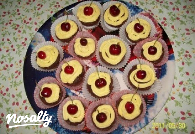 Vaníliás-gyümölcsös muffin