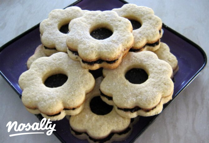 Óriás linzer szilvalekvárral