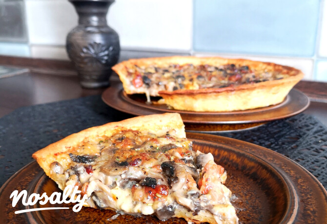 Sajtos-gombás quiche