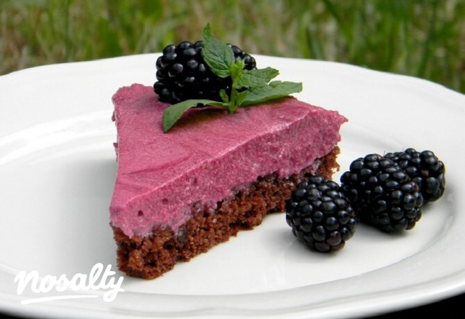 Tejszínes-szederkrémes torta
