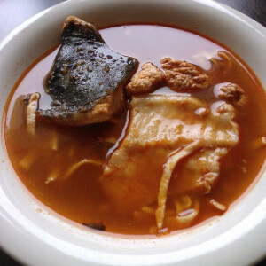 Bajai halászlé házi gyufametélttel