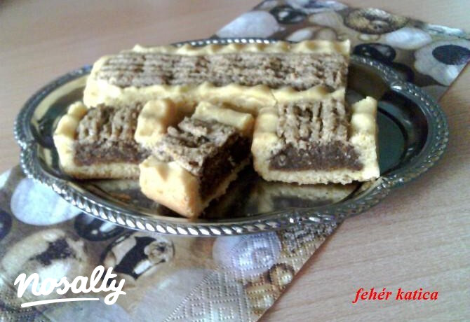 Diós linzerfalatkák