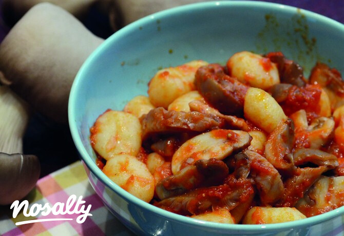 Paradicsomos-gombás gnocchi