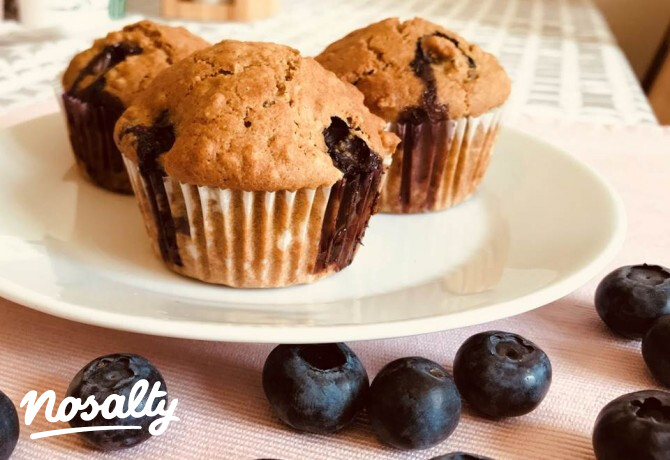 Áfonyás, vaníliás, zabpelyhes muffin