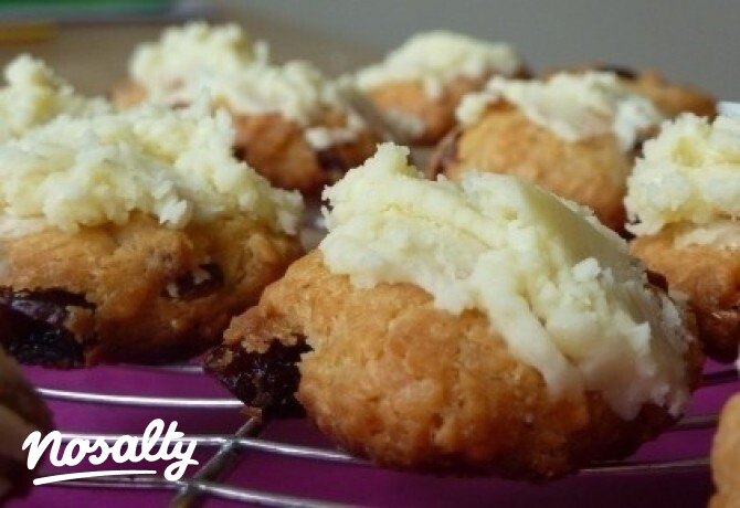 Áfonyás-kókuszos cookie