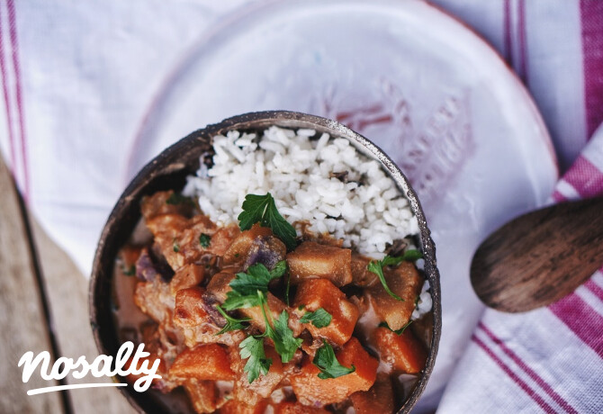 Vegán édesburgonya-curry