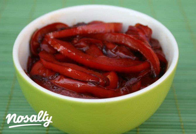 Balzsamecetes sültpaprika saláta